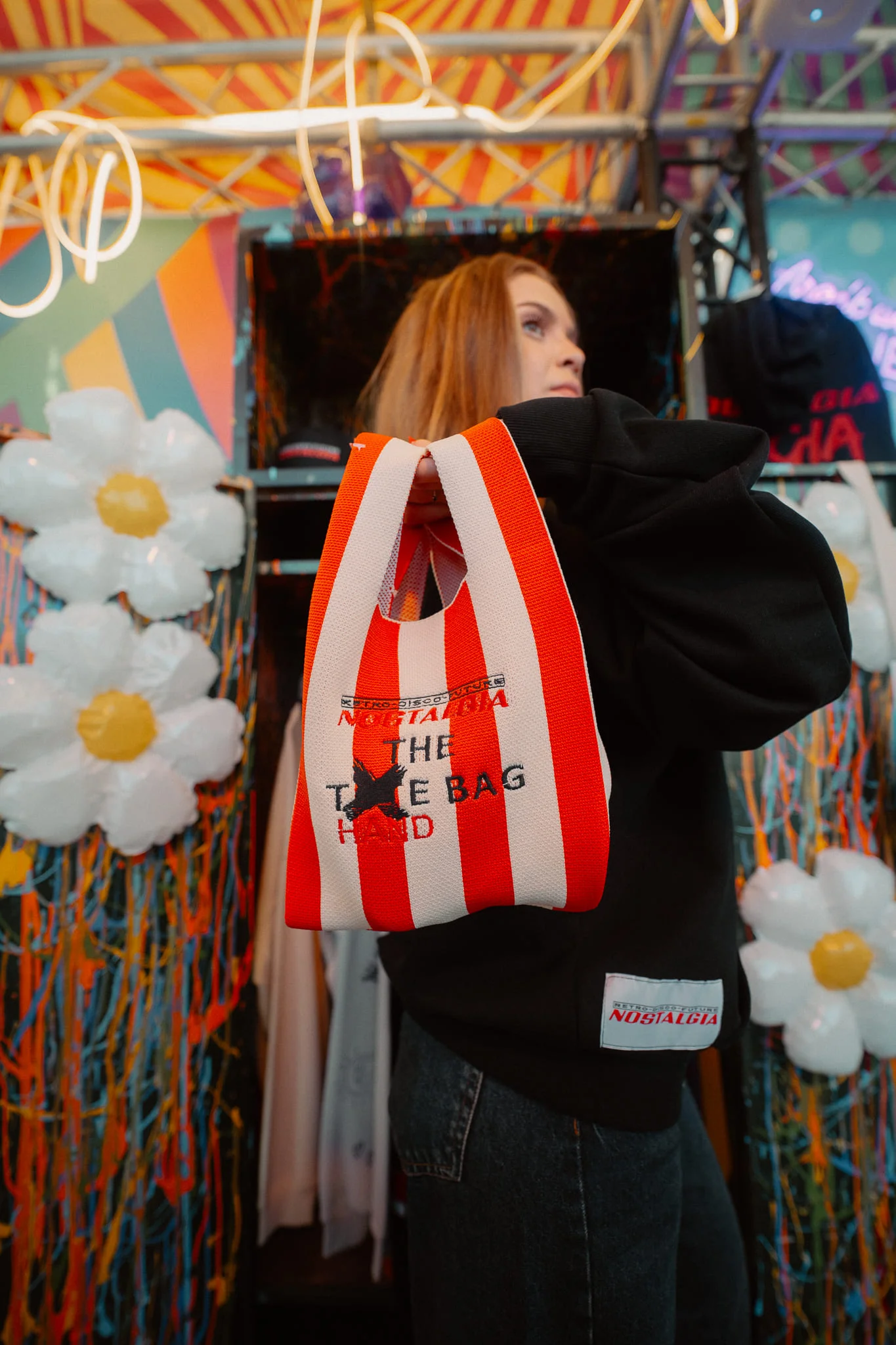NOSTALGIA lansează magazinul online oficial de merchandising: nostalgiastore.love